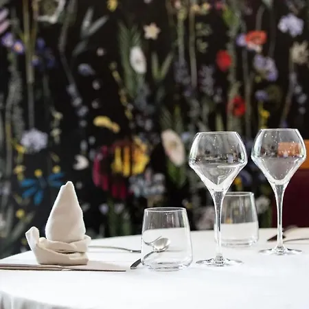 Отель Logis Relais De