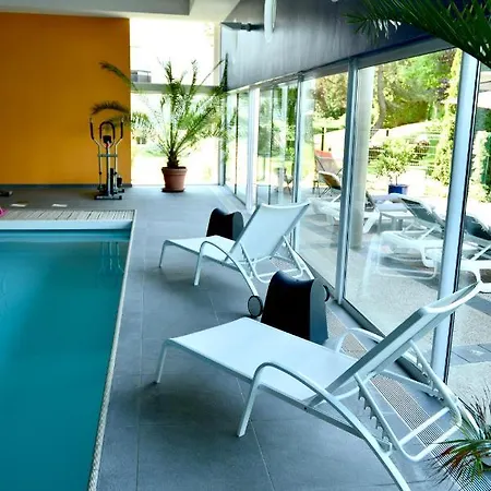 Boutique Logis Relais De 3*