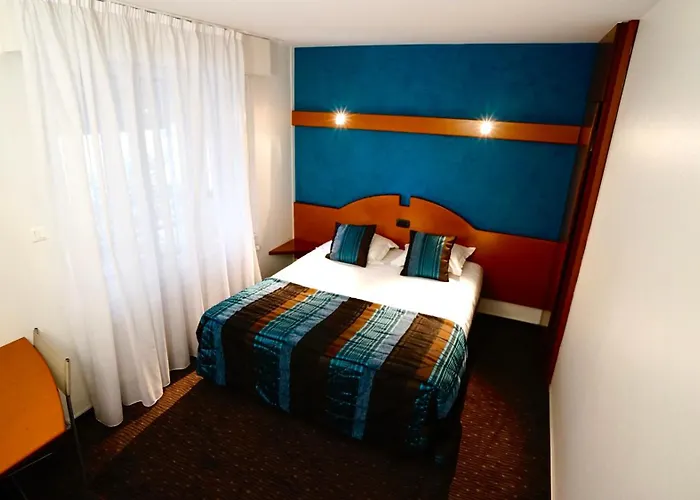 Logis Relais De Hotel Vincey